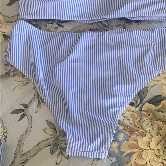 Striped Blue and White Bikini Top - Picture 4 of 5